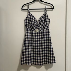 Wild Honey Gingham Tie Front Mini Dress Size Medium